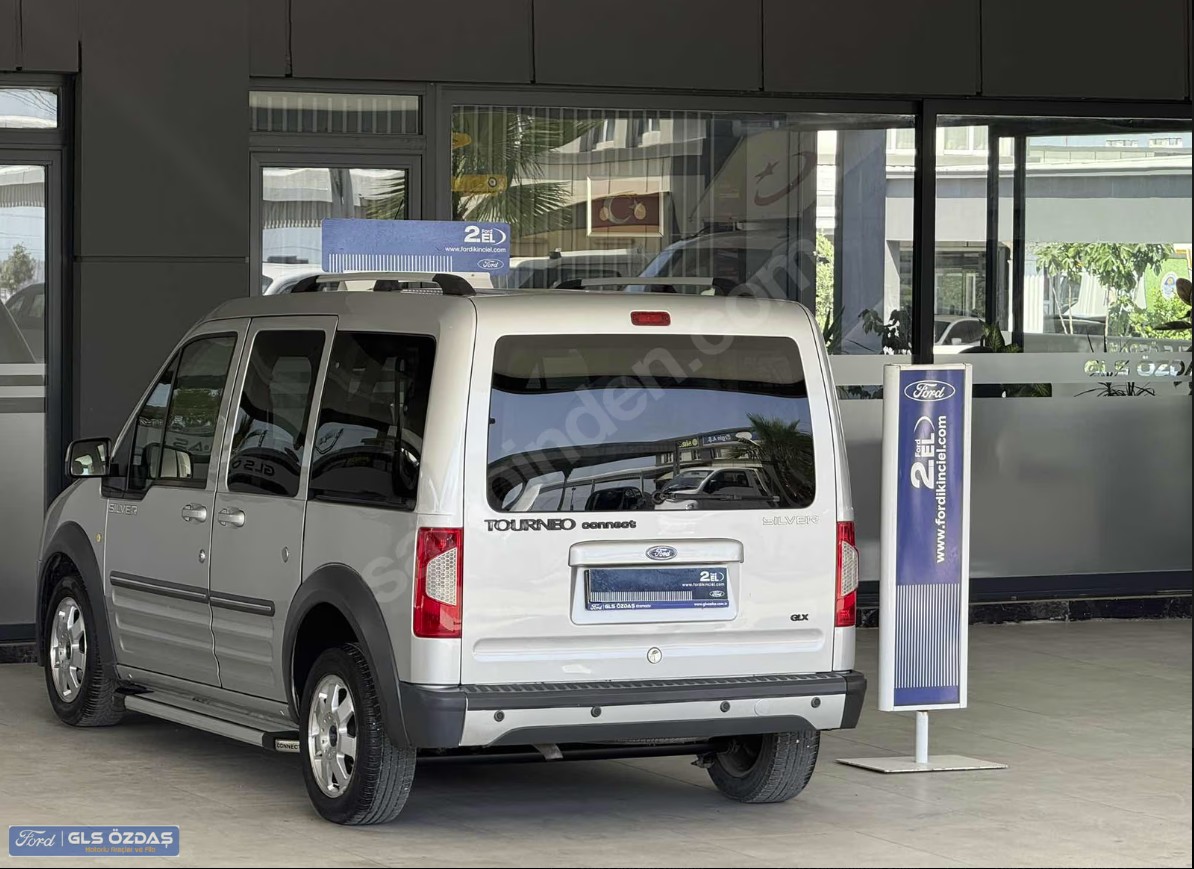 FORD TOURNEO CONNECT SILVER 90 BG 2013 MODEL